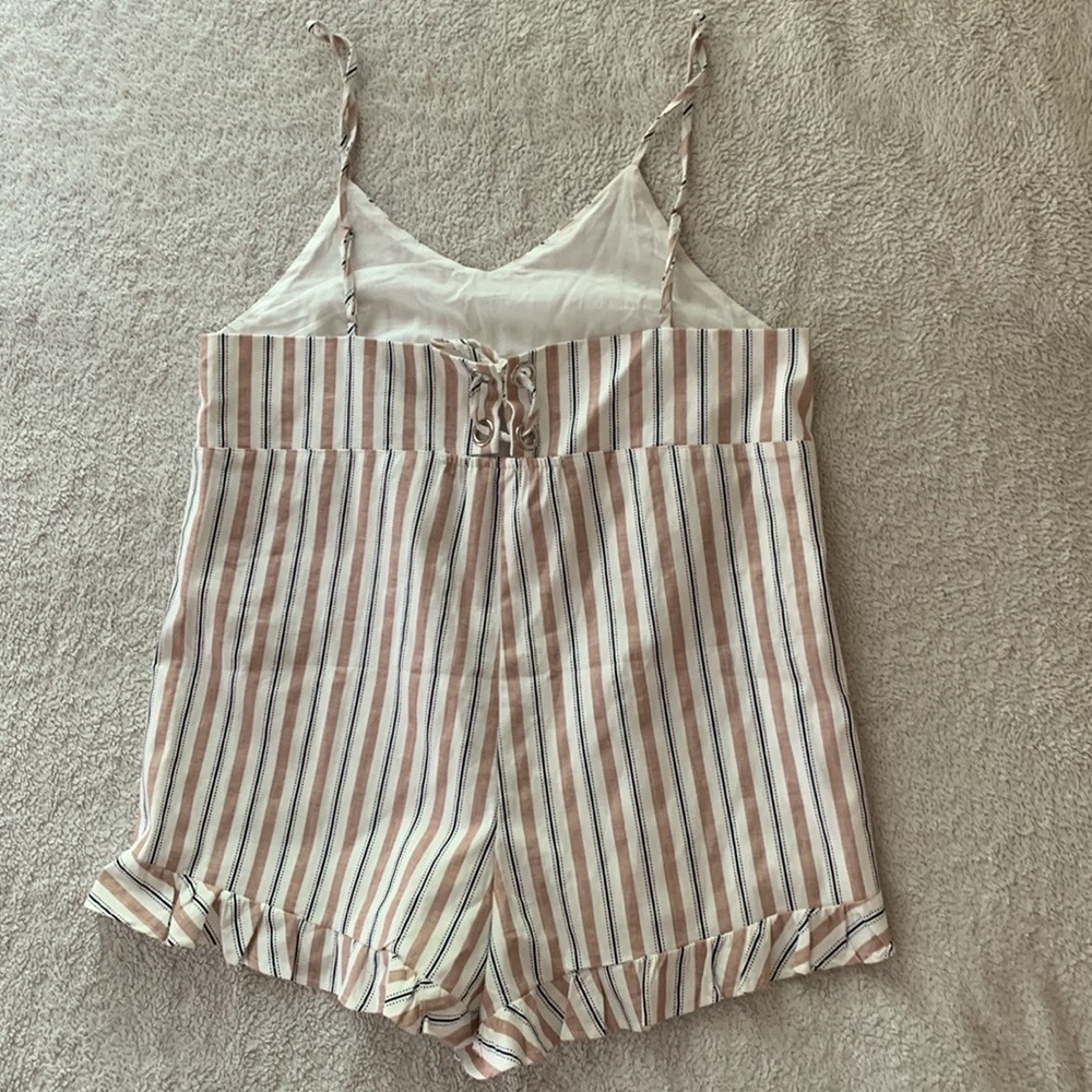 🌸Princess Polly | Allure Romper - Picture 7 of 10